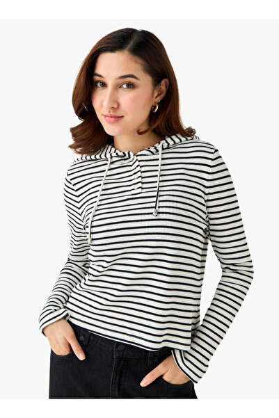 FAV Women Regular Fit Striped Hoodie