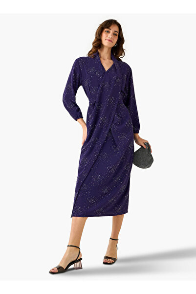 Iconic Wrap Midi Dress with Draped Pattern
