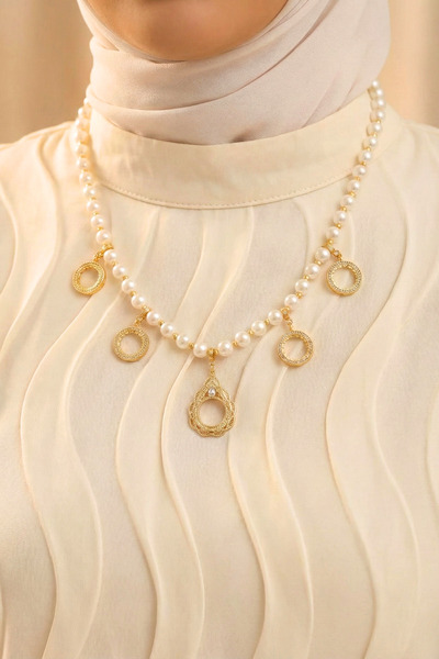 TwinsCollection Çeyrekli Altın Uyumlu 10mm İncili 5'i Bir Yerde Kolye - Çeyrekli Beşi Bir Yerde Kolye