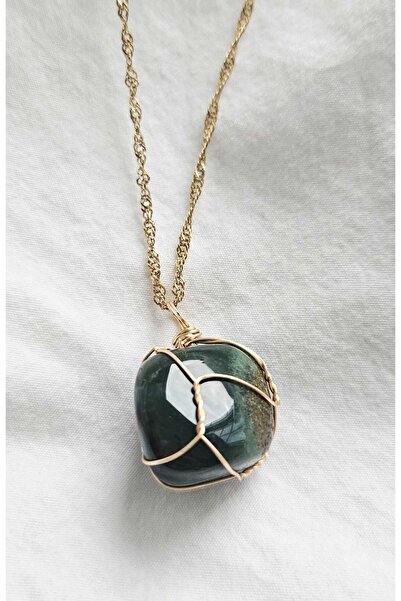 MITH SB TAKI قلادة من الفولاذ المقاوم للصدأ مع حجر اللابرادوريت الطبيعي - ذهبي