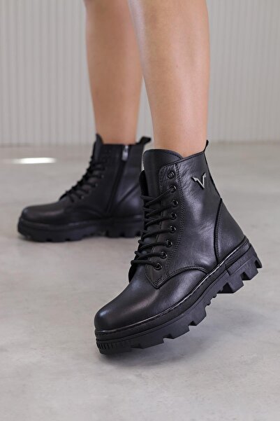 Stil Durağı ın870 model 3 cm tabanlı yeni sezon postal bot orjinal deri SIYAH