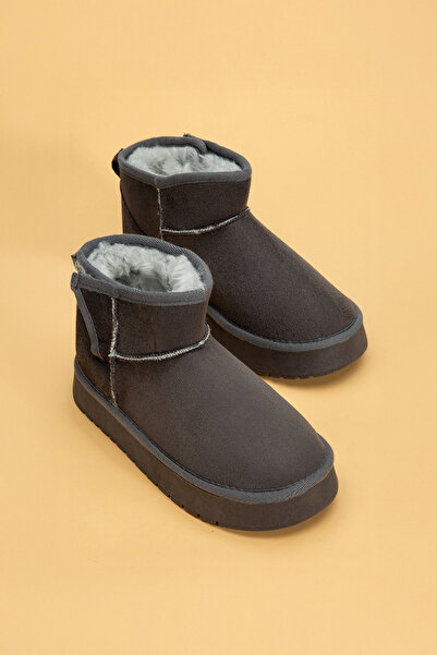 Vaska Roma حذاء نسائي قصير ذو نعل سميك مع فرو من الداخل