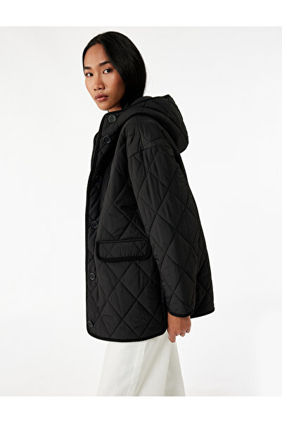 Koton Uzun Kollu Düğmeli Cepli Kapüşonlu Kapitone Mont