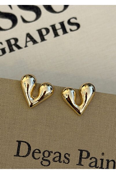 MioArt أقراط على شكل قلب للنساء