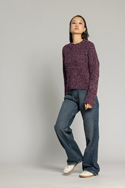 Nisan سترة برقبة دائرية