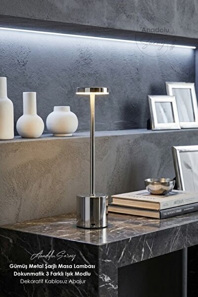 Anadolu Saray Gümüş Metal Şarjlı Masa Lambası - Dokunmatik 3 Farklı Işık Modlu Dekoratif Kablosuz Abajur