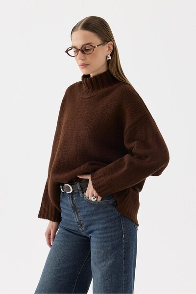 Moca Petra Kazak Brown