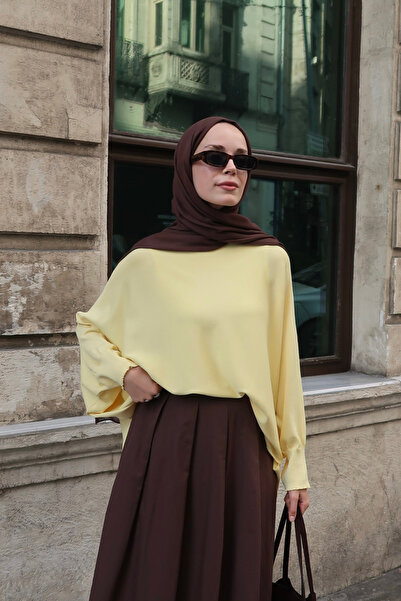 Moca سترة إيلودي تريكو بلون الزبدة