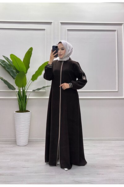 moda acar فراشة مزينة بتفاصيل مميزة