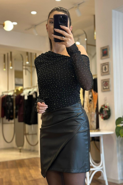 Unique Boutique Siyah Zarf Deri Etek