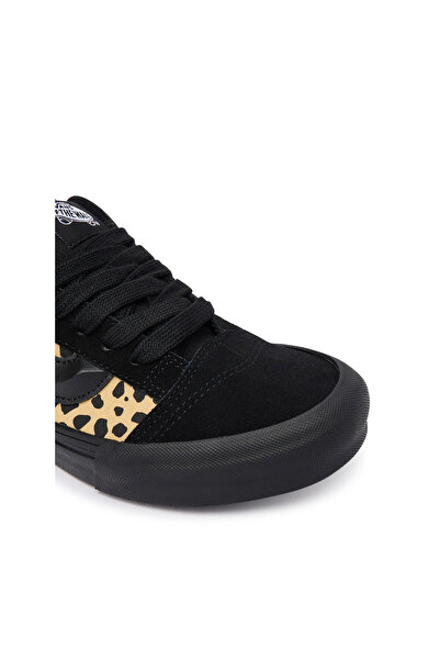 Vans Women's Dalmatian/Black Knu Skool VN000D6ZEZ Sneakers