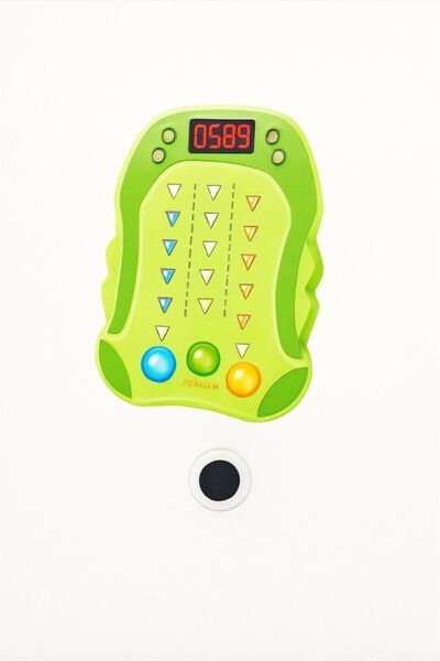 OEM Interactive game with lights and sounds for children - quick reaction board