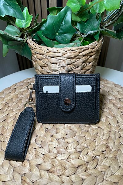 themoiss حافظة بطاقات نسائية سوداء - مع تفاصيل سلسلة المفاتيح، موديل أنيق - ف...