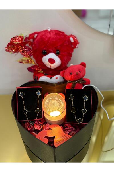 SUMMER GIFT Sevgiliye Özel Kalpli Kutu - Peluş Ayıcık - Yonca Bileklik Ve Kol...