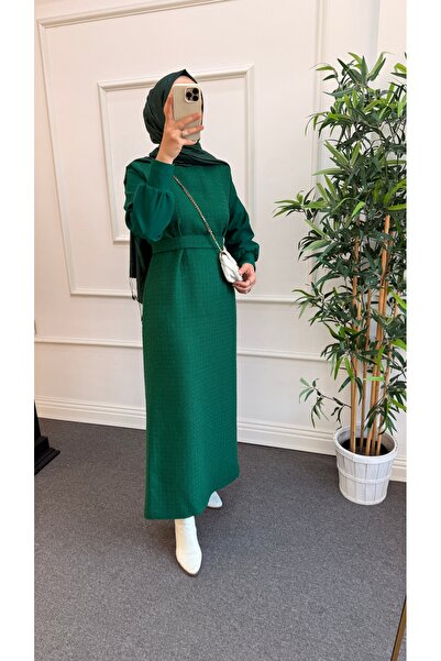 Nisa Nalbantoğlu Emerald Tweed Hijab Dress - Buttoned at the Back