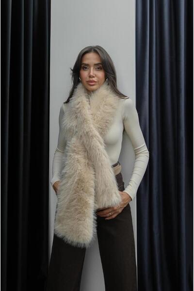 Havoş Eșarfă din blană artificială cu detalii bej