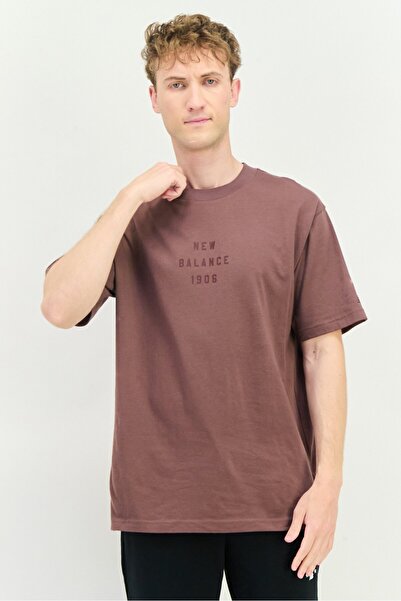 New Balance Men Sportswear Fit Short Sleeves Outdoor T-Shirt, Light Maroon