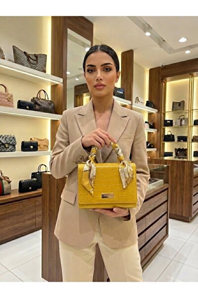 Lavina Elegant women's handbag with a luxurious design, featuring a bow and strap – multi-colored