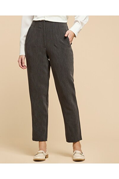R&B Pintuck Tapered Fit Trousers With Zipper Closure