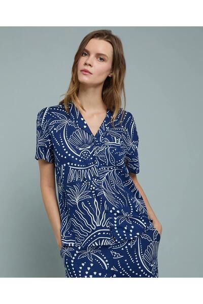 R&B قميص منقوش بياقة عريضة وأكمام قصيرة