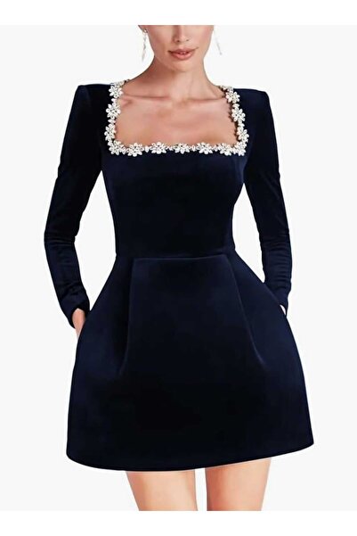 MODAS KARE YAKA TAŞ DETAYLI MİNİ KADİFE ELBİSE