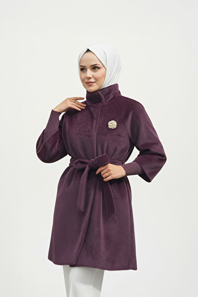 Modatuğsem Broş Detaylı Kaşe Kumaş Kaban Mürdüm