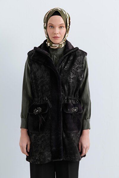 Nihan Beli Büzgülü Arkası Kürklü Yelek Siyah