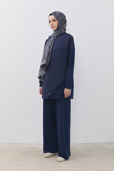 Nihan İnce Kapitone Detaylı Örme Pantolon Tunik Takım Lacivert