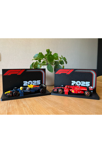 Baykuş LEGO Formula 1 Sergileme Standı – Özel Tasarım, Masaüstü Display
