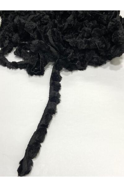 karantuhafiye Плюшена мека панделка с помпони / 1 метър / Черна