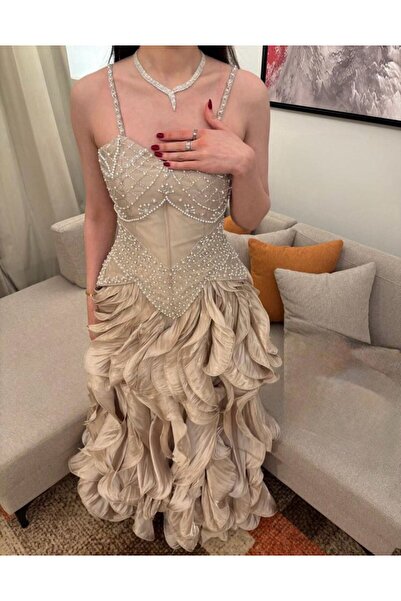 DR Women's evening dress