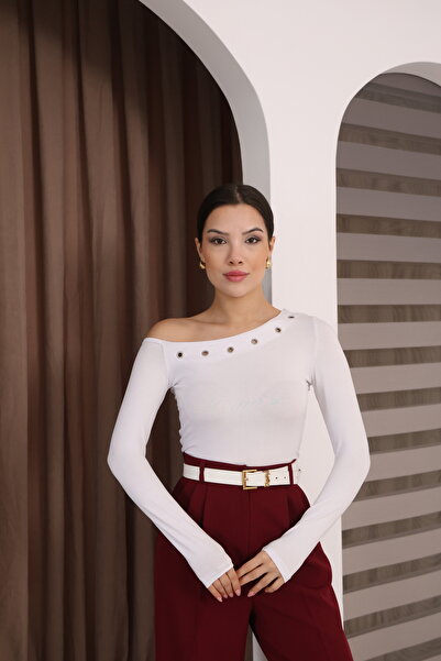 ESL ESLEM Long Sleeve Flexible Blouse with Metal Accessories on the Shoulder