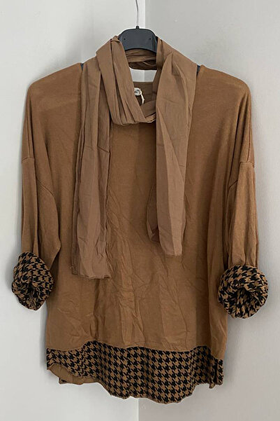 AYASOFYA OTANTIK بلوزة نسائية إيطالية بنمط كابتشينو وياقة مستديرة ونمط هاوند ترول مع بطانة من التريكو مع وشاح