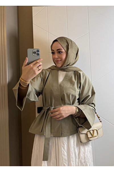 Kübra Yiğit Kısa Kraş Kimono