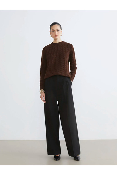 LC Waikiki Γυναικείο πλεκτό πουλόβερ με αυτοσχεδιασμό LCW Modest Brown Crew Neck