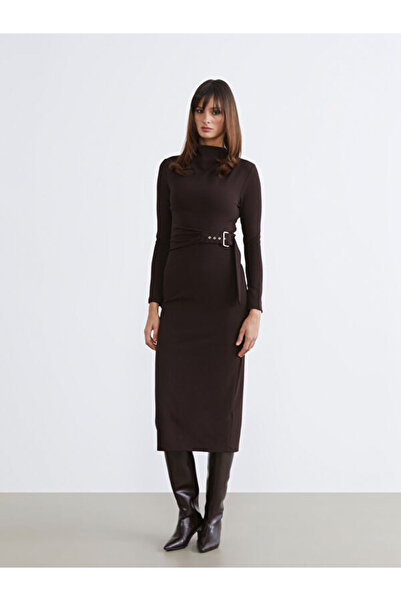 LC Waikiki Dökümlü Yaka Büzgülü Krep Elbise