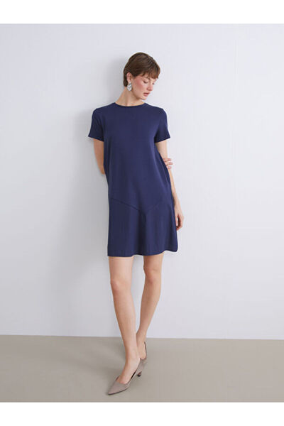 LC Waikiki RMZ GİYİM فستان بياقة روبا بدون خياطة