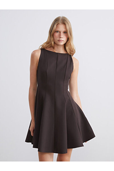 LC Waikiki Unique Products from Freezen Store I Wide Roba Collar Waist-Sittin...