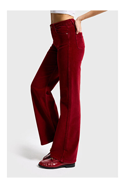 LC Waikiki Kadın Bordo 29w5-35 Straight Cropped Fit Elastan Velvet Kadife Kum...