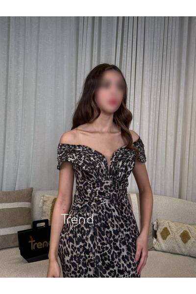 TREND Leopard Print Evening Dress with Exposed Shoulder