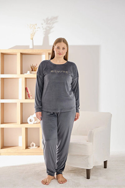 Pijamoni طقم بيجامة نسائي من القطيفة الناعمة بياقة دائرية بلون الأنثراسايت