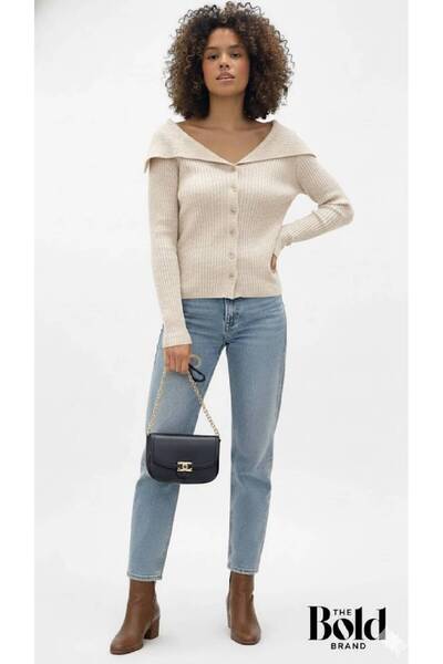 The Bold Brand Kadın Kayık Yaka Düğmeli Bej Triko Hırka&Kazak