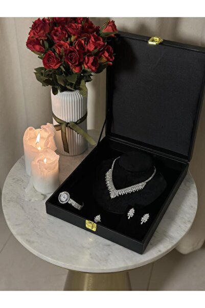 vanus fashion طقم اكسسوار مع ساعة A1073