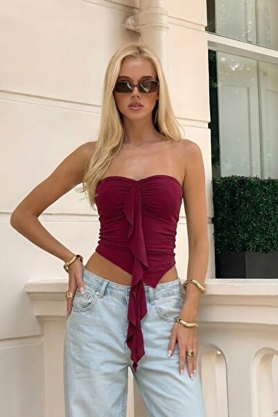 World Fashion Trends فستان قصير بدون حمالات مع تفاصيل كشكشة وتصميم مدخن