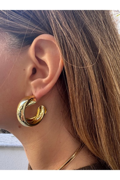 TUĞÇE TURAP 14K Altın Renk Çelik Kalın Bombeli Halka Küpe 30 mm – Parlak Mode...