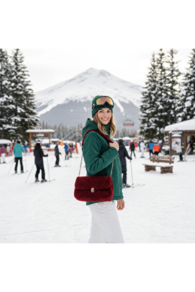 madame leman Handmade Burgundy Plush Women's Chain Strap Shoulder Bag