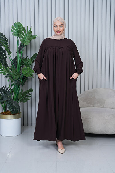 lunaferace Medine İpeği Ferace Elbise, Robalı Sırt Detayı ve Yarım Fermuarlı Cepli