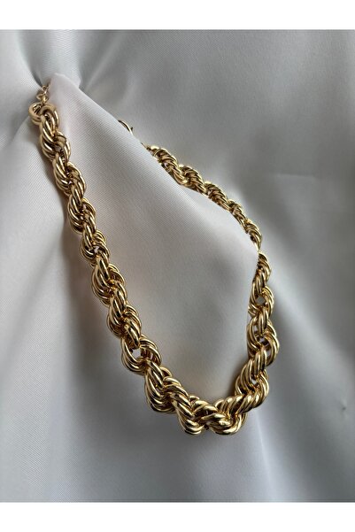 lotusbybuket قلادة ذهبية سميكة بتصميم خاص VIP