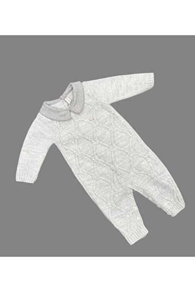 Baby day Stylish winter-themed baby romper made of soft knit fabric