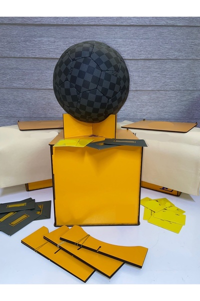 KİWİ AKSESUAR كرة قدم مخصصة للتدريب (EL DİKİMİ) - صندوق خشبي خاص، كيس غبار، و...